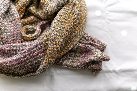 Free knitting pattern: Olivia Broken Rib Scarf